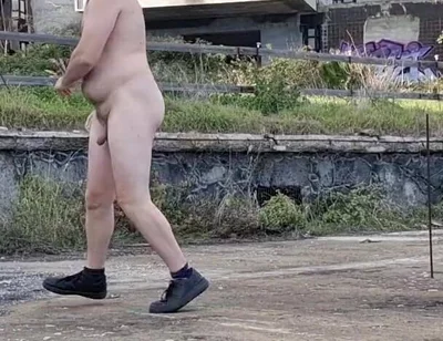 Completely Naked in a Square