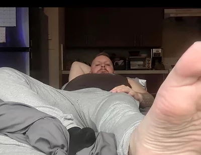 Lick Your Straight Stepbro's Feet