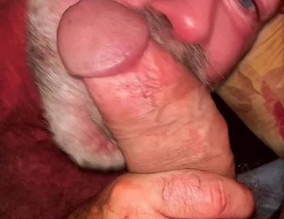 Hairy Muscle Daddy Takes 9.5 Inches
