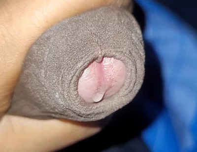 Amateur Village Boy Masterbating on Bed