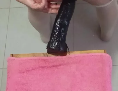 This Is Really a Delight, I Use It in My Ass and Let It All Go in.
