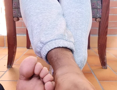 I Remove My Stinky Shoes (2026)