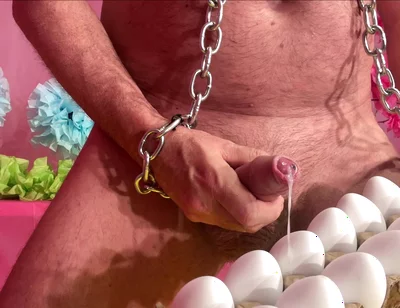 Easter Bunny Lays Its Eggs 1