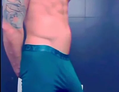 I Can't Hide My Huge Bulge