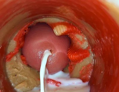 Camera Inside Captures Crempie