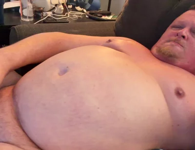 Stepdaddy Cumpilation on the Couch