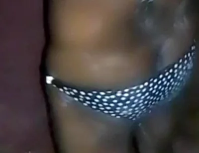 Black Polka Dot Panties Are Used to Enjoy Bathing