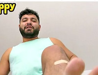 Demetri Silver Shrinks Intruder And Demands Giant