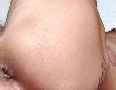 A Good Handjob in the Middle of the Exercise for the Ass