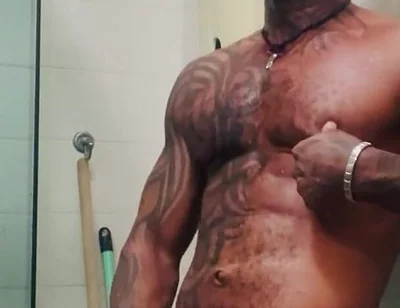 Felipe Nuru - Cumming in the Bathroom