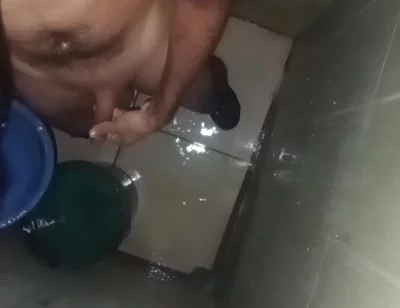 Man Gets Cocked and Balls in Single Chamber Bath