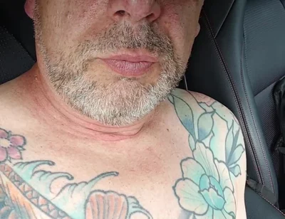Sls-frank I Masturbate in the Car and Wait for Punters to Blow Them