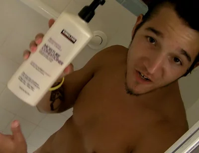Shower Stroking Jock Jizzy