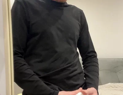 Fucking a Toy with a Big Dick and Moaning at 42 Years Old