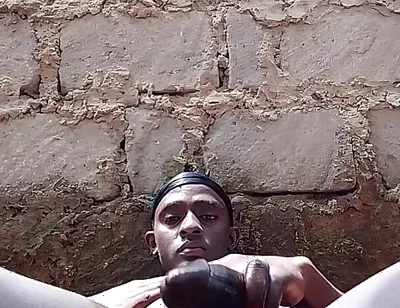 Twink with a Big Black Dick Jerks off in a Hot Vedio Out in Public as Neighbours Watch