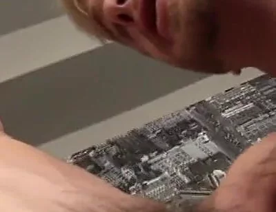 Cage Kafig Opens up Tate's Hole