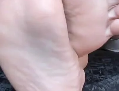 Look Me in the Eye as You Kiss My Feet, I Want to See Your Submission