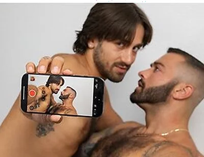 Drew Valentino Shows Gf & Stepbrother How Vanilla He Really Is
