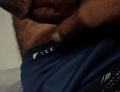Alone at Late Night in My Room, so I Did It Alone