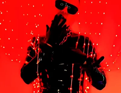 Rubber Musik Video