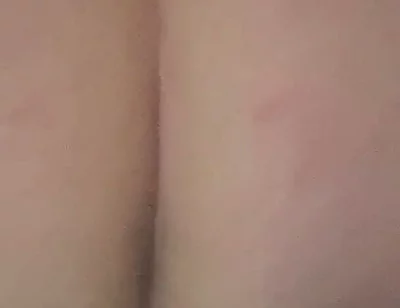 Crossdresser in leggings shows ass.