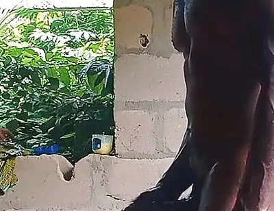 Caught Them Having Sex in My Uncomplicated Building