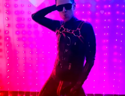 Vide Clip Outtake for My New Reellatexrubberblackstyle