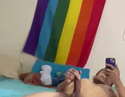 Muscular Colombian Tiago Florez Shows His Big Cock in the Gym