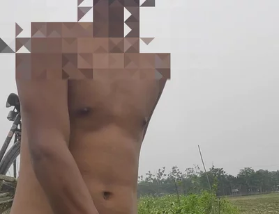 Indian Anal Masturbation at Outdoor Roadside