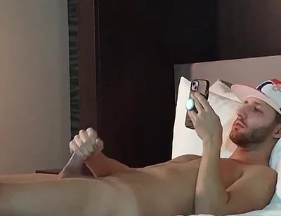 Jake Grand Jerking off for 30 Minutes