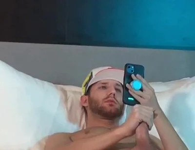 Jerking off for 30 Minutes