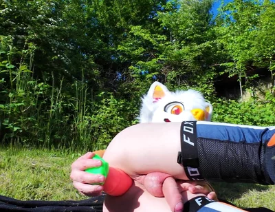 Twink Uses Carrot in His Ass