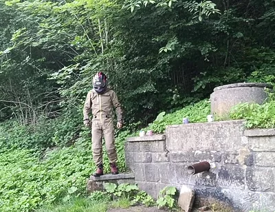 Jerking off in Public on the Road Near a Spring, Caught by a Young Man Masturbating Completely Naked