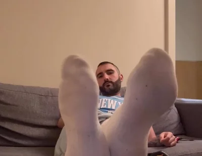 This One Is for the Foot/socks/trainers Enthusiasts