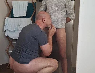 Pissing Thomas Hardon Dick
