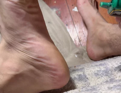 Feet Feet Feet!!!