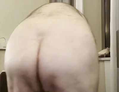 Coach Karl Puts His Butt in Your Face 5700