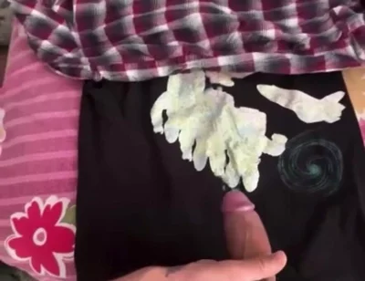 Huge Cumshot Full of Richness