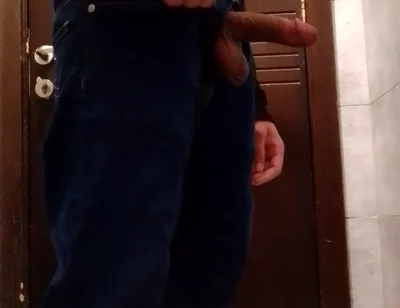 Indian Young Boy Masterbating in Her Bathroom H.j - Hemoshovel