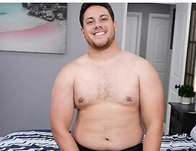 Aaron Trainer & Daniel Edwards Go From Roommates To Lovers In A Kinky First Encounter
