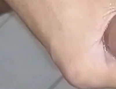 You Like to See Me Cumming, Right?