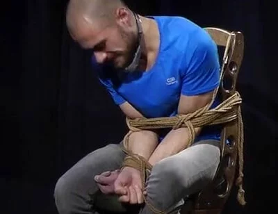Zeus Hardcore Bondage Challenge8