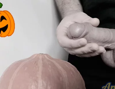 Happy Cuming Halloween!