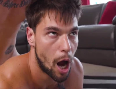Solomon Aspen, Ryan Jordan And Jordan Ryan In Fucks Distracted Stepbrother Playing Video Games