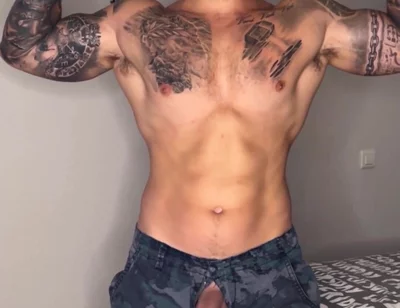 Military Huge Cumshot with No Hands