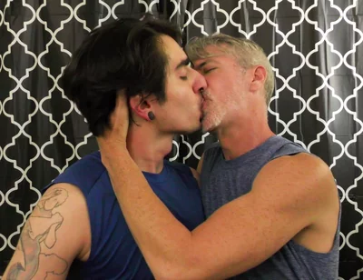 Hot Gay Kissing with Johnny & Richard