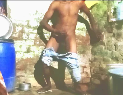 Meet a Indian Boy Hot Bedroom Fuck Seeking the Single Men