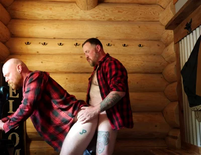 Aussie Stepdad Bear Fucks Ginger Cub in the Cabin