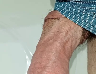 I Enjoy Piss in Bathroom, Big Cock and Veniza