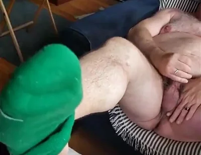 Bear Jerks off in Green Socks